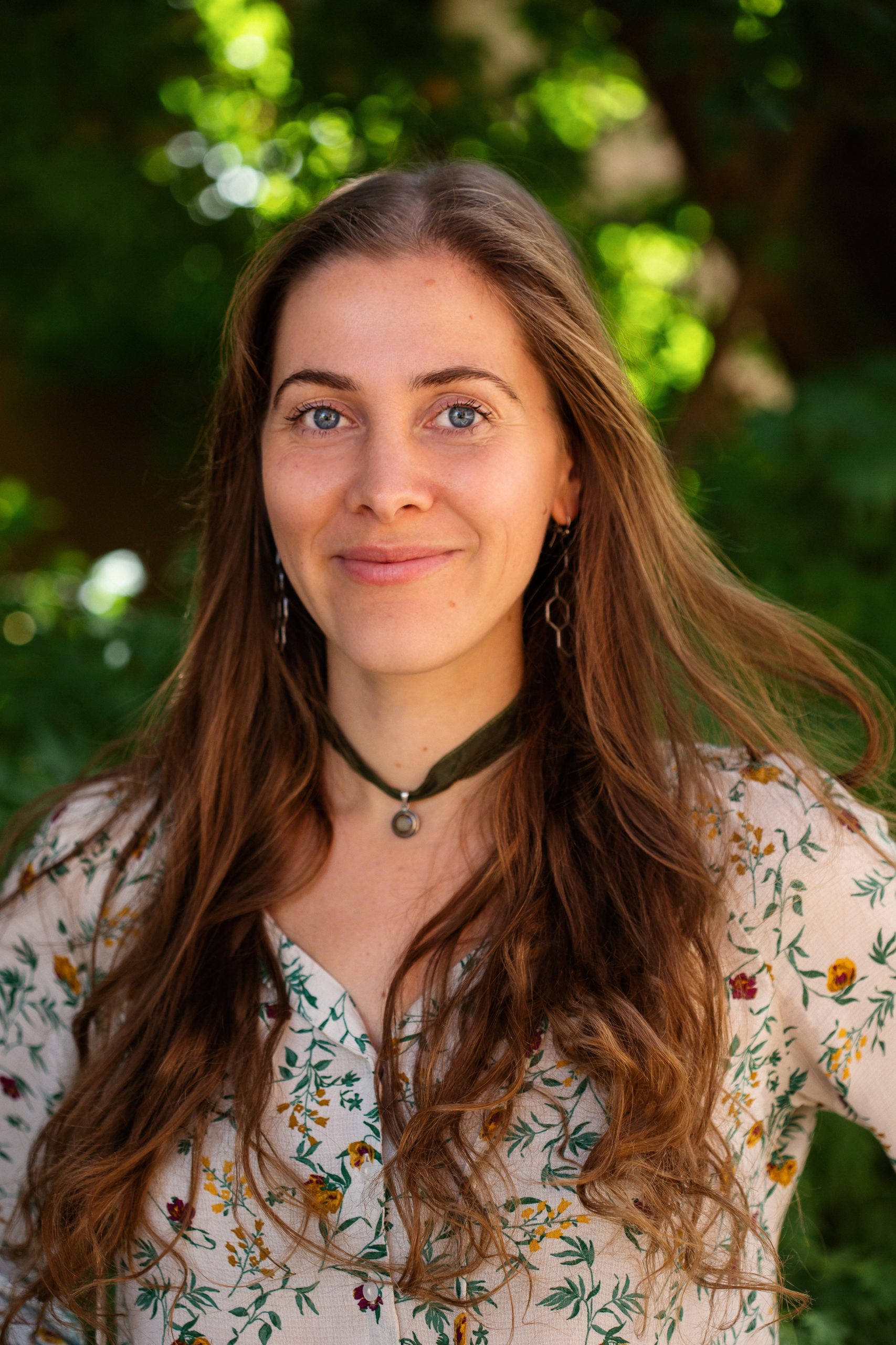 Professional lifestyle portrait for Dr. Clara Wetmore in Taos NM. Outdoor location based professional portrait photography by Oakland photographer Ella Sophie. 